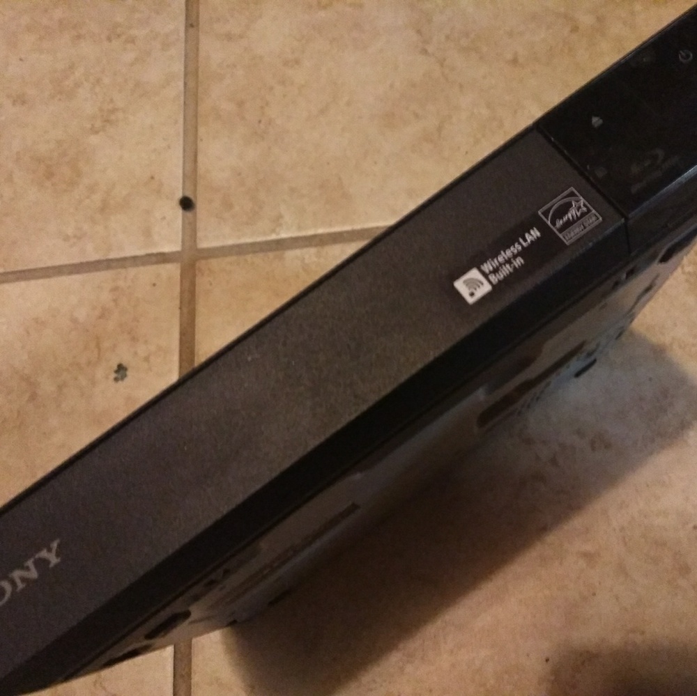 Blue ray DVD player